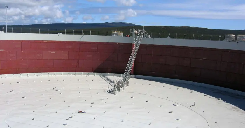 Терминал Де-Кастри, «Сахалин-1»